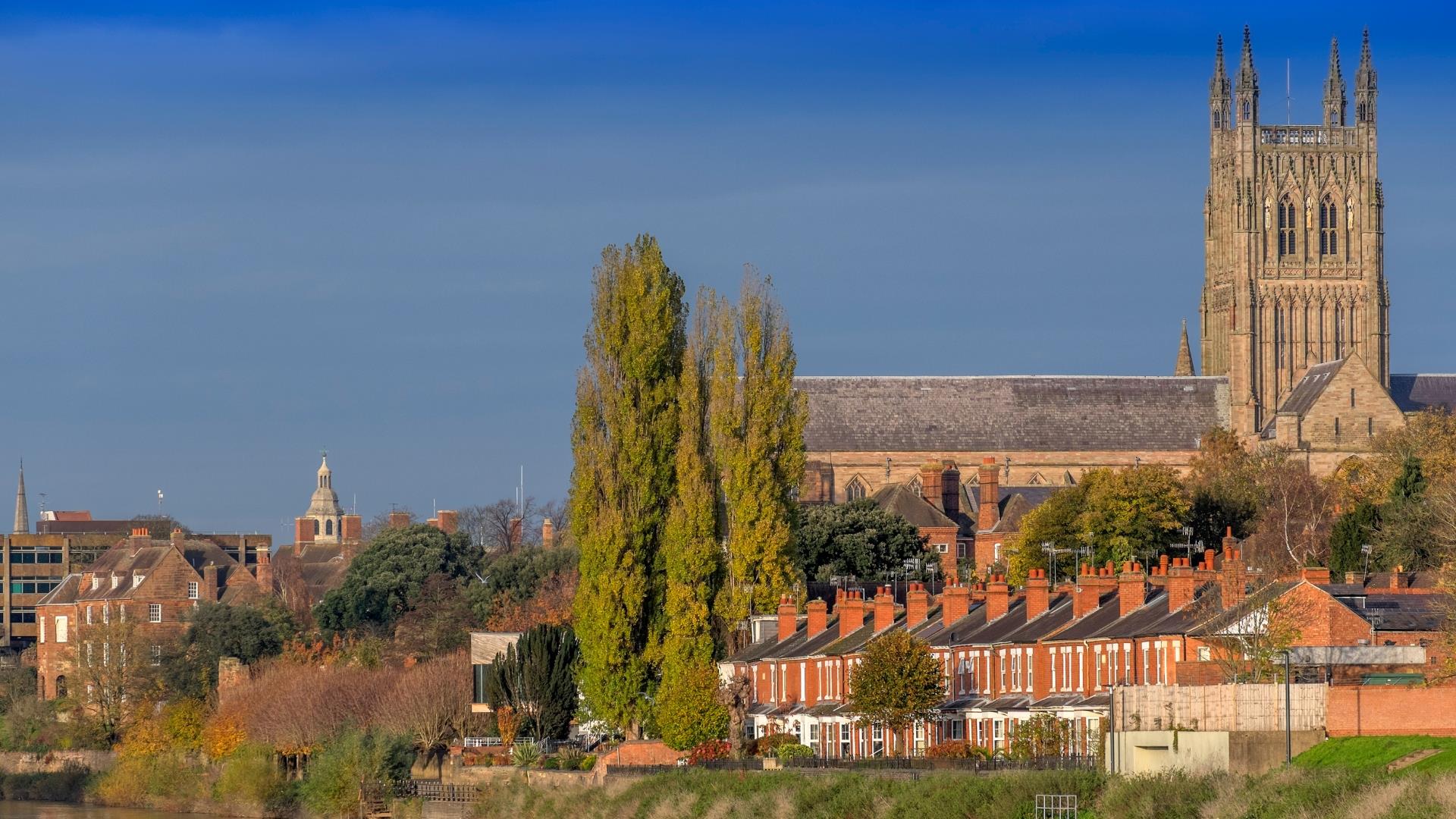 coach holidays to worcester